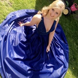 Navy prom dress